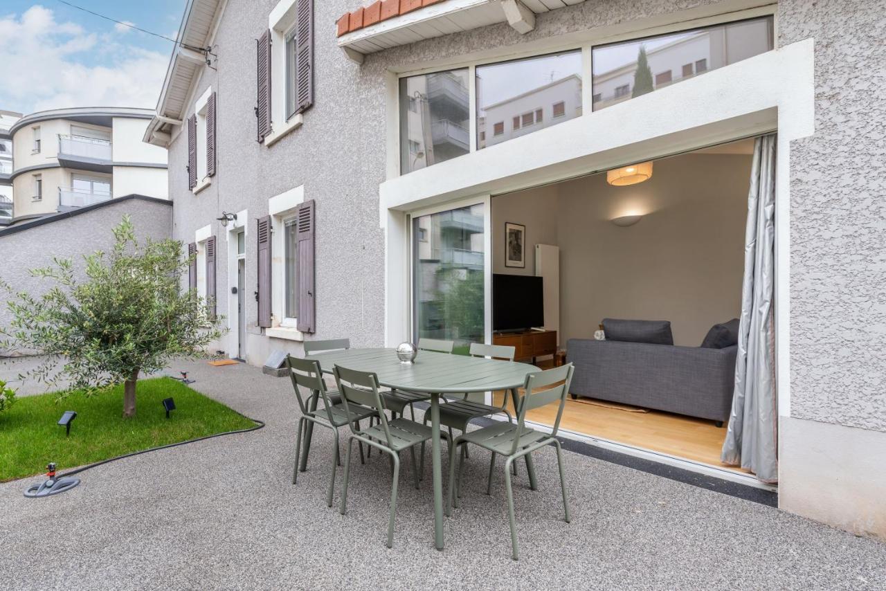 ליון La Villa Sassolini Avec Jacuzzi מראה חיצוני תמונה